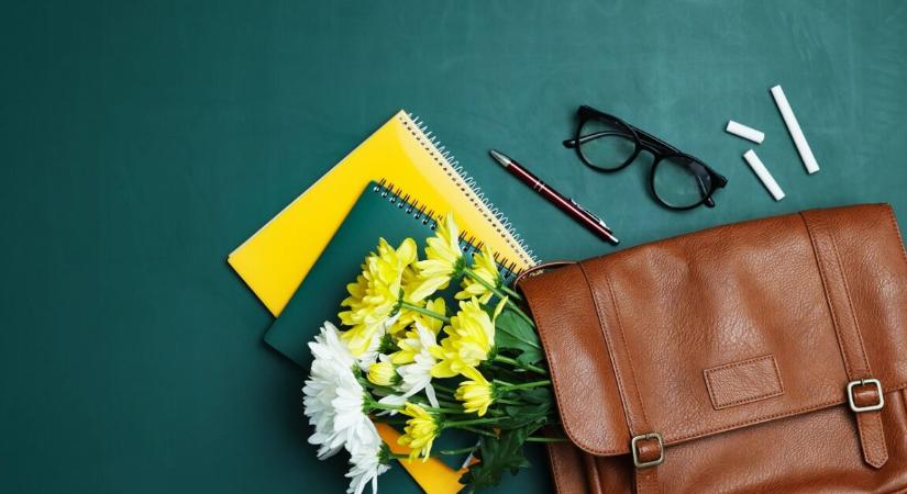 Mellékállásból lett milliárdos ez a középiskolás tanár