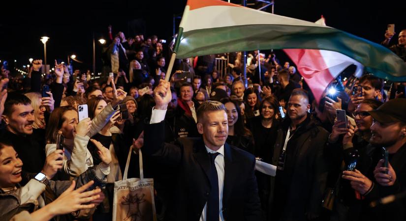 Ezt üzente a választási győzelem után Magyar Péter a fiataloknak