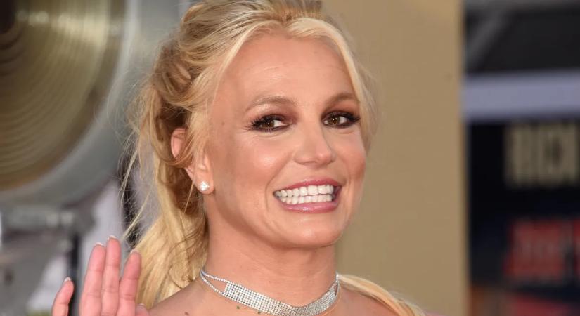 „Rájött, hogy mélyponton van” - Britney Spears bevonult az elvonóra