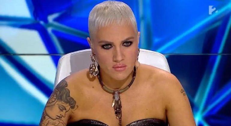 Tóth Gabi kirohant a Fidesz eredményváróból, Vera boldogan ünnepelt