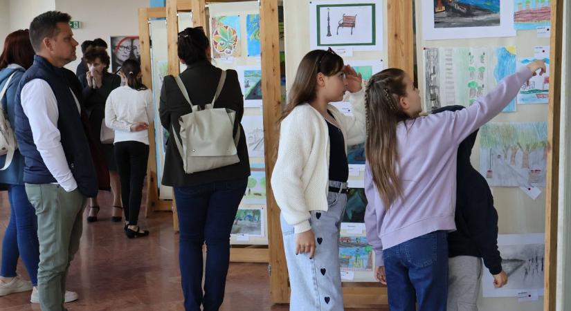 Kihirdették az Év fasora rajzpályázat győzteseit