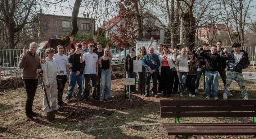 Idén is versenghetnek a települések – már lehet nevezni a Virágos Magyarország-megmérettetésre