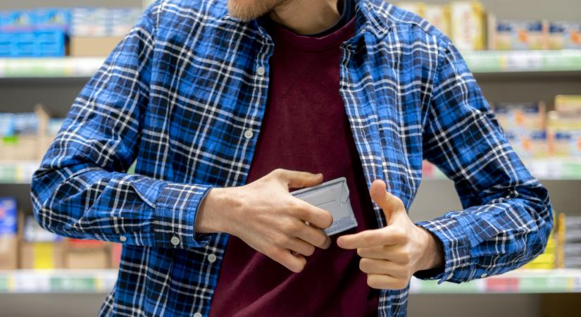 Kihasználta a sértett védekezésre képtelen állapotát