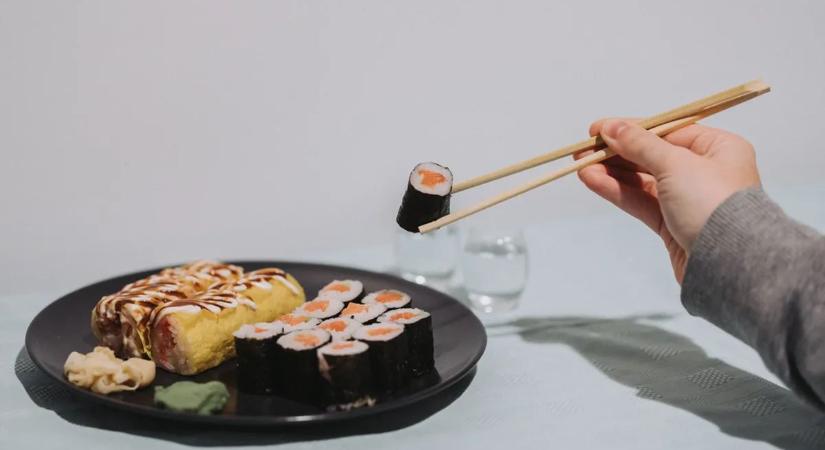 Imádja a tenger gyümölcseit? Veszélyben lehet a látása!