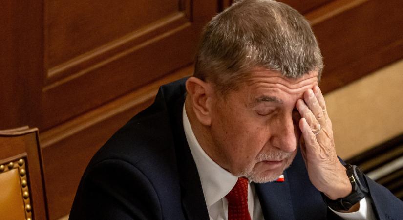 A cseh miniszterelnök is gratulált Magyar Péter győzelméhez