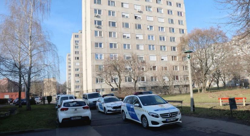 Több helyszínen is bombariadó volt: bűncselekmény gyanúja miatt nyomoz a rendőrség