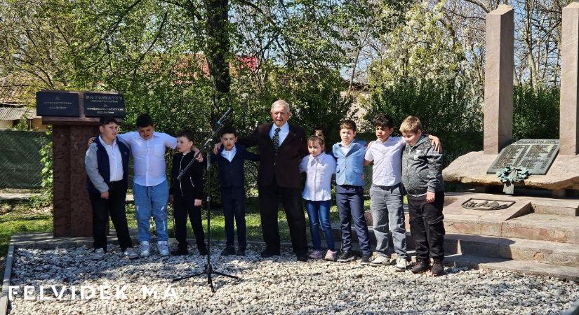 A kitelepítettekre emlékeztek Megyercsen