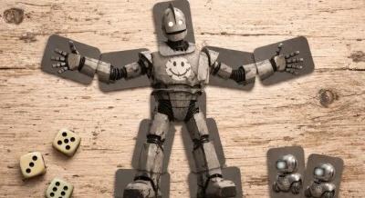 Kreatív kártyajátékverseny diákoknak és profiknak