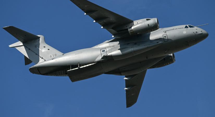 Megvan, miért repült hajnalban Líbiába a honvédségi szállítógép