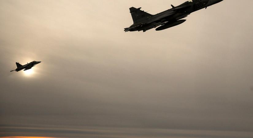 Ezért indult egy gép Kecskemétről Líbia felé