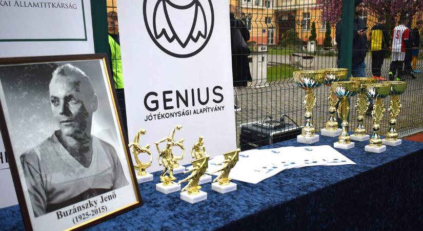 XIV. alkalommal rendezték meg a Buzánszky Jenő Labdarúgó Kupát - Az Aranycsapat szellemisége él tovább