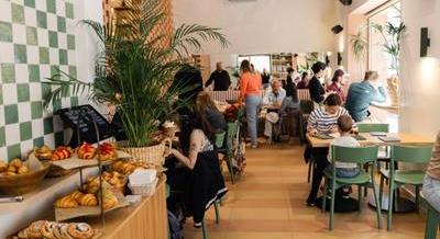 Újlipótvárosba költözött a Törökméz