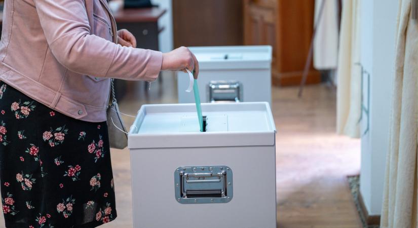 381 409 szavazat sorsa még bizonytalan és ez változást is hozhat