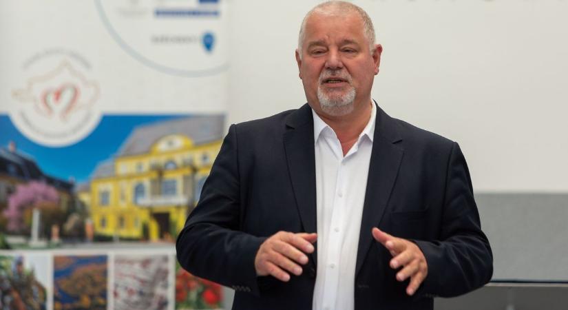 Hálás szívvel köszönte meg a szavazatokat Kovács Sándor országgyűlési képviselő