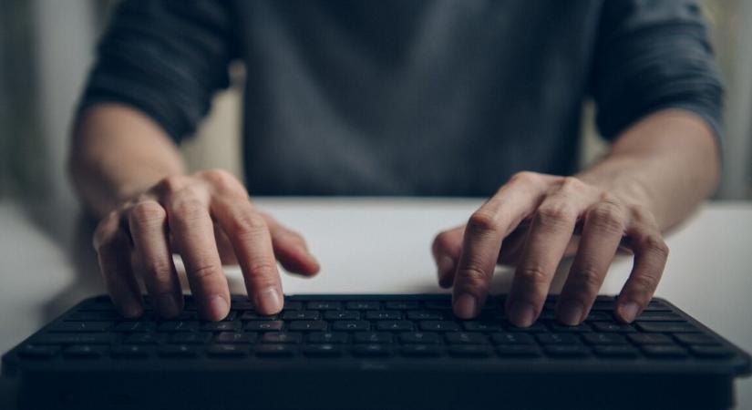 Megdöbbentő, mennyi baktérium lapulhat a billentyűzeteden