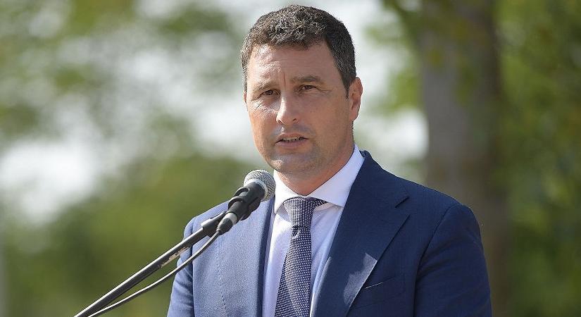 Tánczos Barna: Elkerülhetetlen a magyar-magyar kapcsolatok újragondolása a Tisza Párt választási győzelmét követően