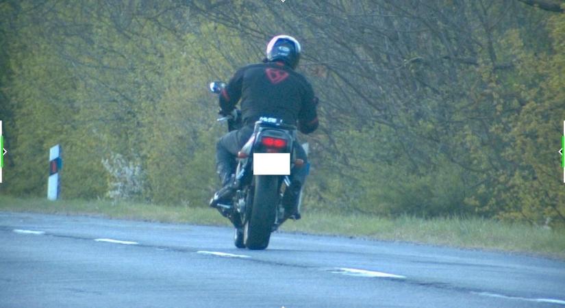 Nem hiszed el, mennyivel száguldott ez a motoros Vasban - bemérték