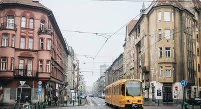 6 üresen álló üzletet töltenek meg élettel a Népszínház utcában – Jön a Nyitva! Fesztivál