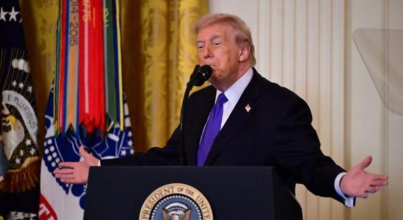 Hormuzi-szoros: pattanásig feszült a helyzet, Trump hadihajói már elindultak