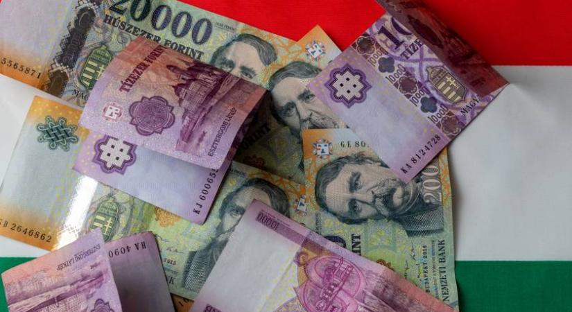 Ma így áll az euró-forint árfolyam: elképesztő ütemben erősödött a forint