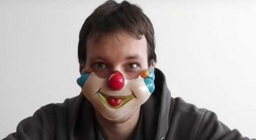 Megígérte, megcsinálja: FreddyD visszahozza a Rossz PC Játékok Sorozatot, és már ki is nézte hozzá a következő alanyt