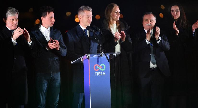 Demokrácia és valóság