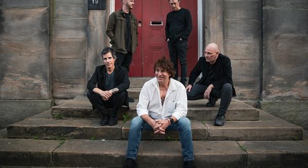 Új lemezével tér vissza a Chameleons