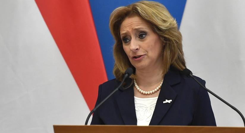 Ferencz Orsolya: A felelősöket pedig ki kell vágnunk végre a nemzeti oldal testéből