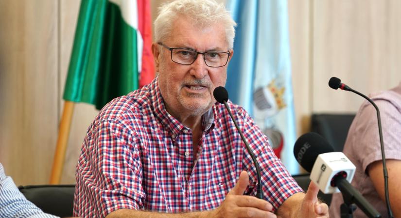 Vitányi István folytatja, de már ellenzékben