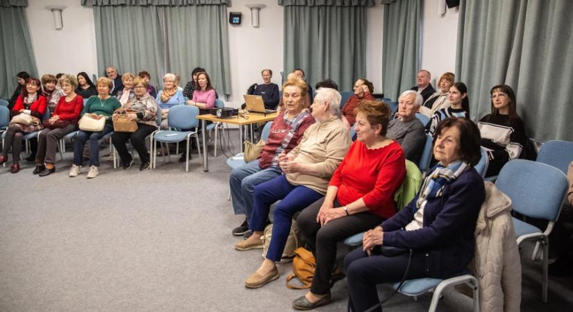 Reménytelenül – filmvetítés az ünnepen