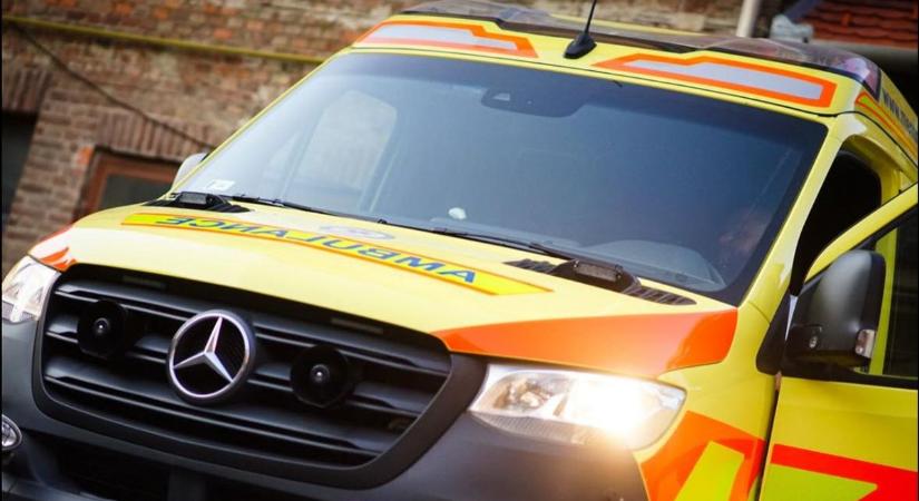 Volt dolguk a mentőknek a választás napján – egy ember elhunyt