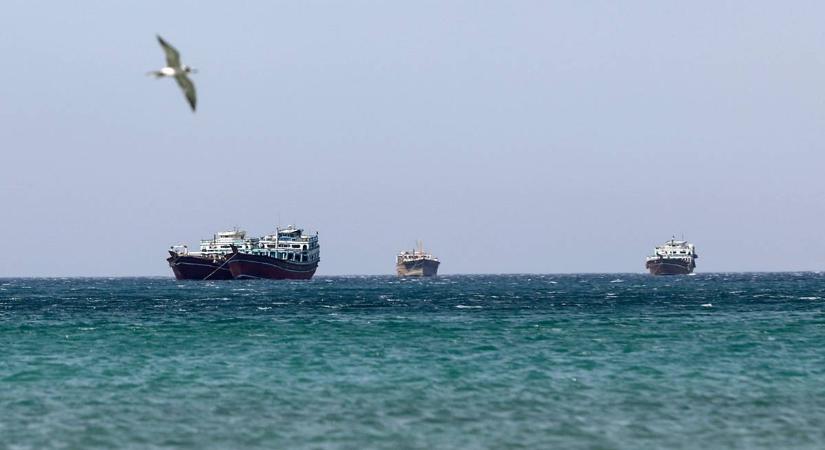 Brit miniszterelnök: nem támogatom a Hormuzi-szoros lezárását