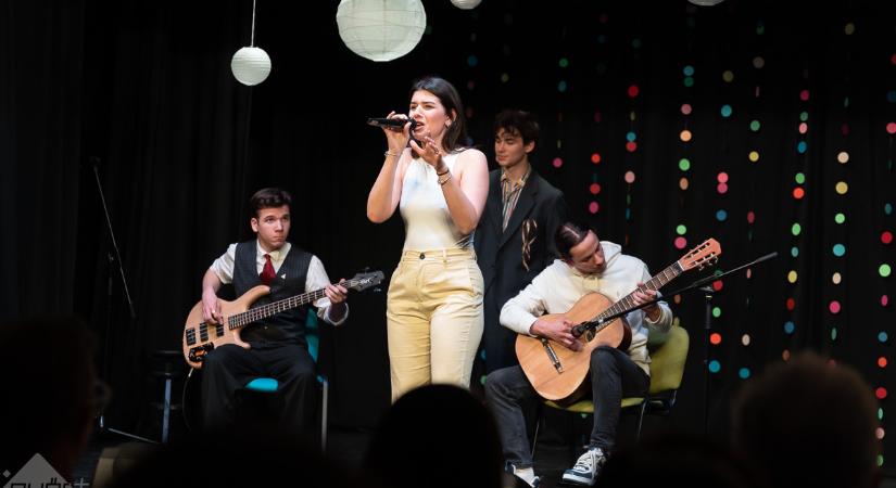 Középiskolások Összművészeti Fesztiválja