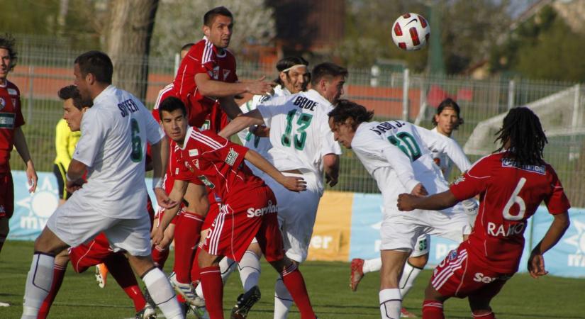 Emlék: tizenöt éve nyerte első kupáját a Paksi FC
