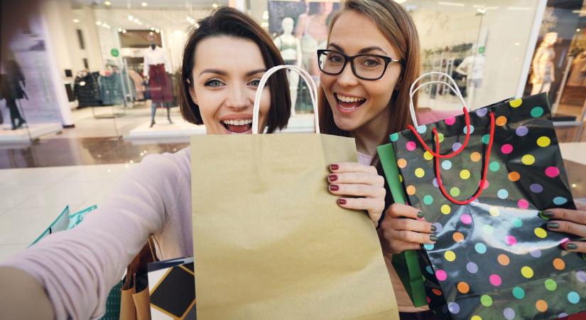 Bevásárolt a Strategy: 13 927 bitcoin landolt a kincstárban