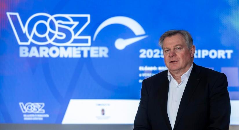 Fontos szakmai szervezet ajánlott partnerséget Magyar Péteréknek