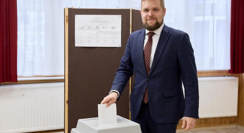 Győr polgármestere az országgyűlési választáson nagyon kikapott helyi fideszesek lemondását és a városi közgyűlés feloszlatását várja