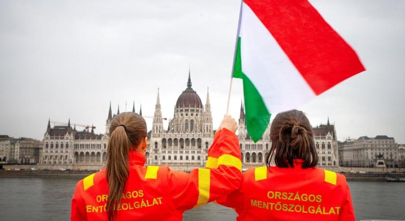 Tragédia és életmentés: drámai pillanatok a szavazókörökben