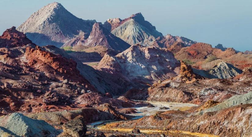 Veszélyben a világ egyik legszebb szigete, amely pont a Hormuzi-szorosban található – fotók