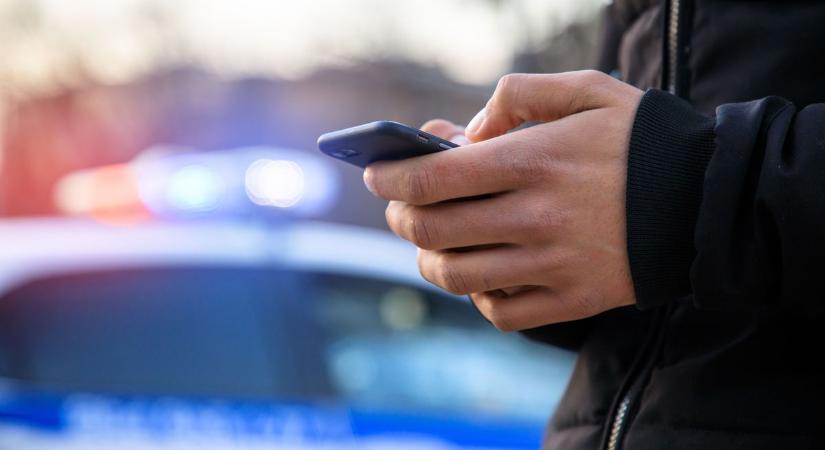 Nyom nélkül eltűnt egy kiskorú Szolnokon, hónapok óta keresik – itt a fotója