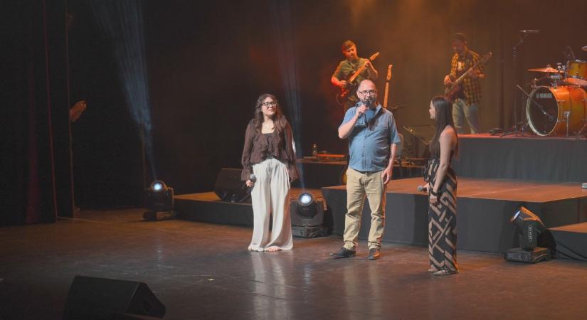 Elmondom hát mindenkinek 2.0