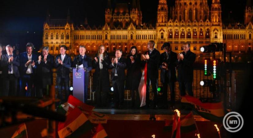 Magyar Péter: Minden magyart képviselni fogok, akárhol is él a világban