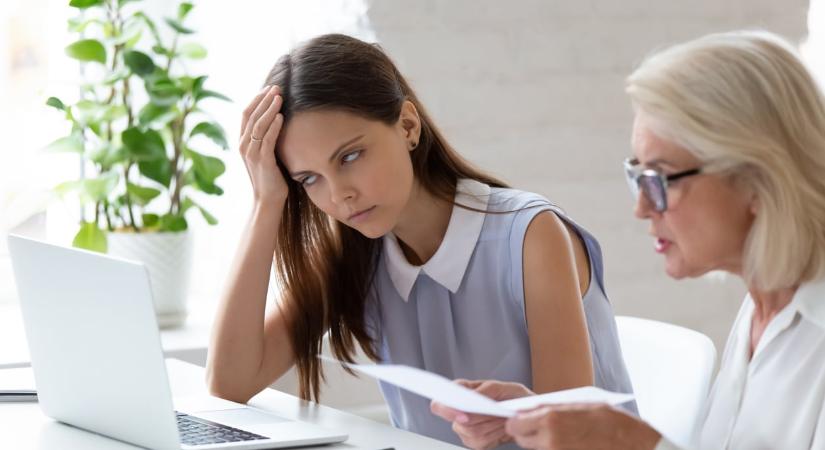 Mikor már az idegesít, hogy tudod, hogy ott lesz: Tényleg megéri felmondani egy idegesítő kolléga miatt?