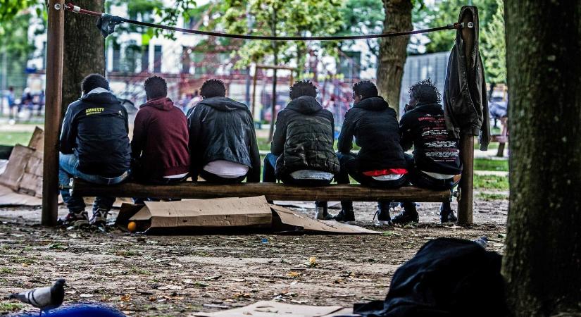 Migrációkutató Intézet: Afrikában jöhetnek létre az első visszatérési központok