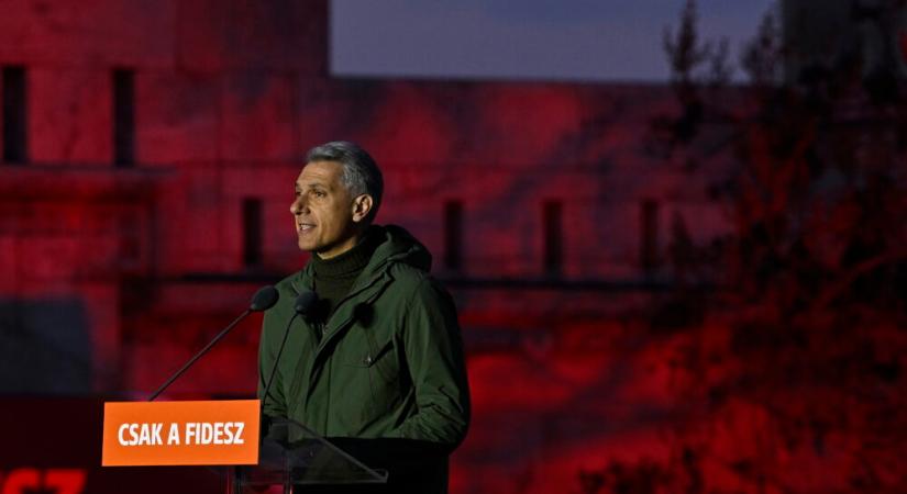 Lázár János: A siker nem végleges, a kudarc nem végzetes