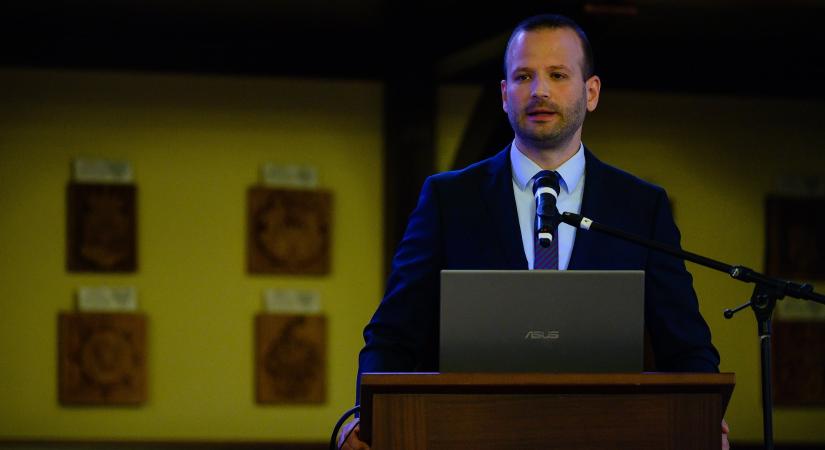 Még nem dőlt el: Újraszámolják a szavazatokat a Keszthely központú választókerületben