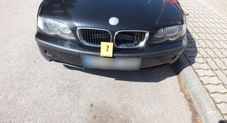 Rendszámokkal trükközött