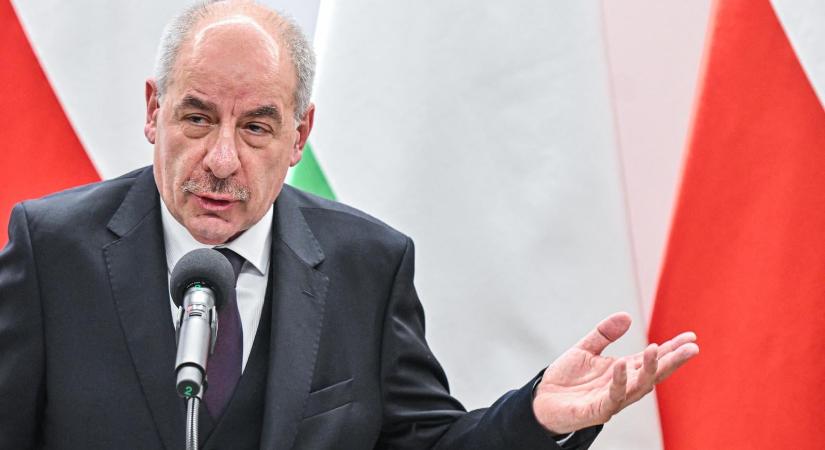 Megszólalt Sulyok Tamás azután, hogy Magyar Péter elkezdte a lemondását követelni