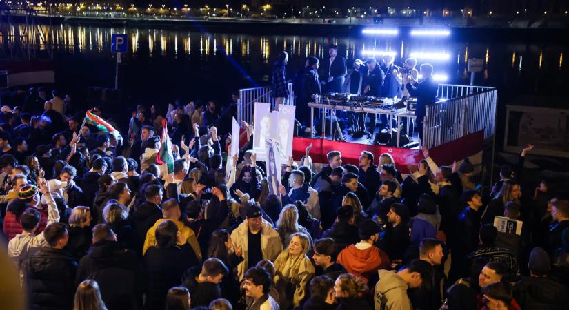 Sulyok Tamás egyeztetésre hívta Orbán Viktort, Magyar Pétert és Toroczkait