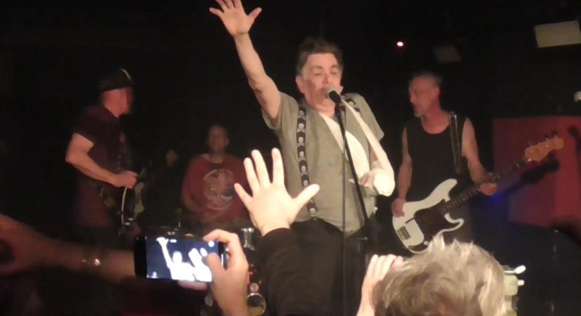 Barcs Miklós: Túléltük a szarbánizmust!